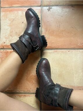 Ross & Snow Women's Purple/Brown Leather & Suede Buckle Ankle Boots